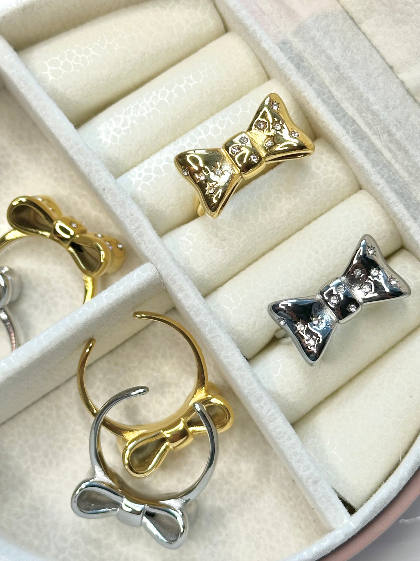 Golden Bow Sparkle Ring
