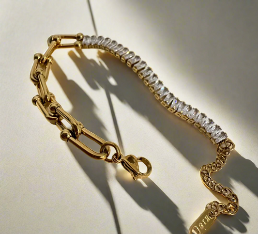 Emmy Two-Tone Link Bracelet – 18K Gold Plated Stainless Steel | Waterproof & Hypoallergenic
