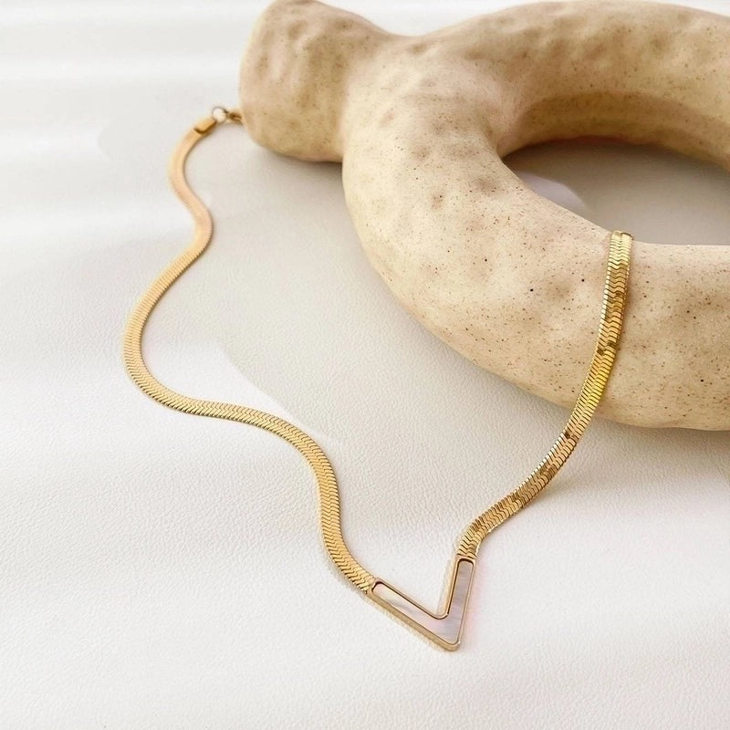 Victoria Necklace