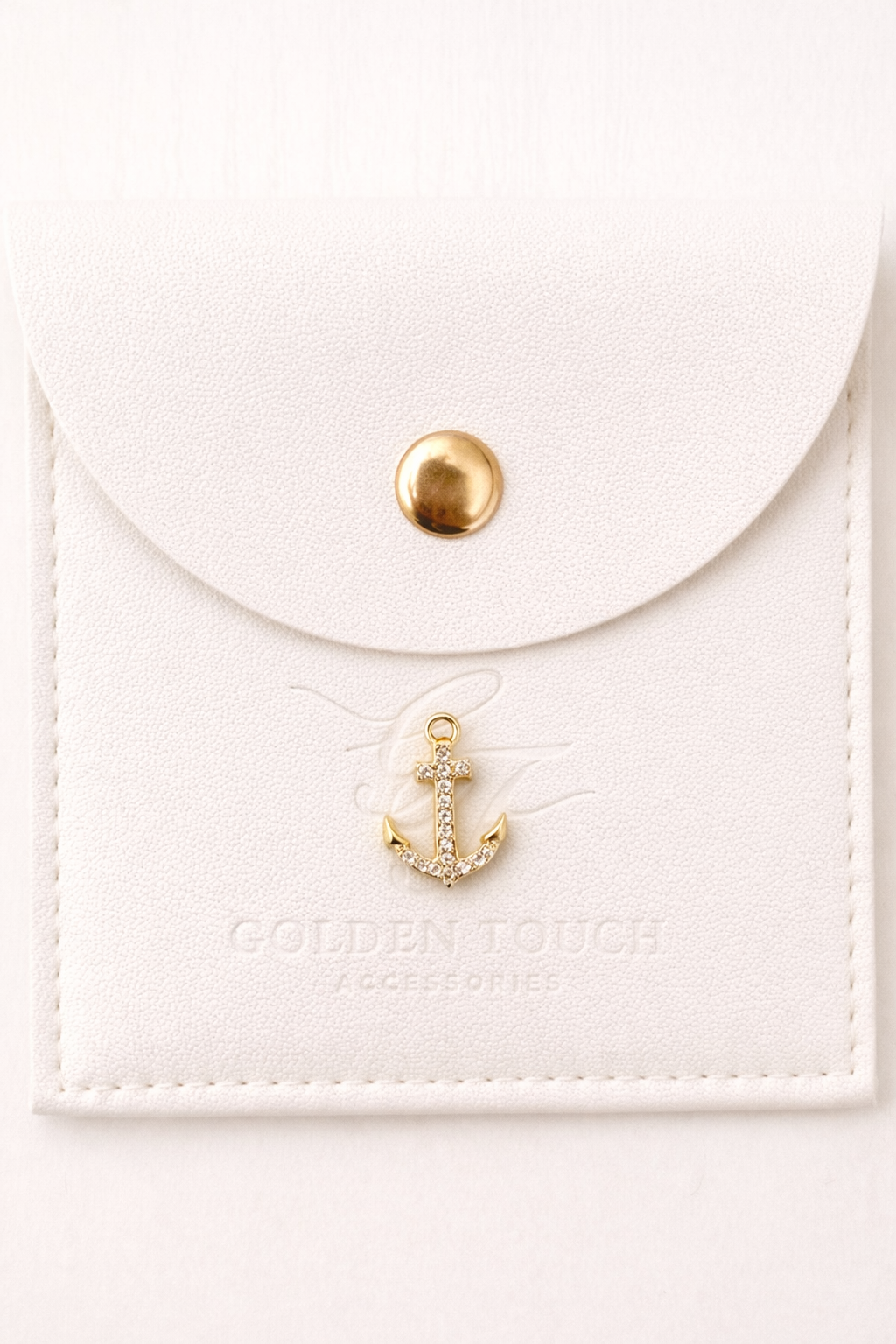 Anchor gold with zirconia details charm
