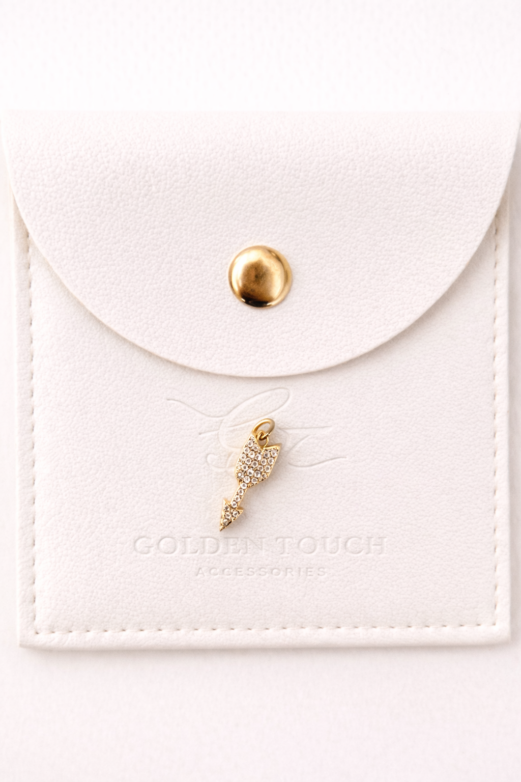 Arrow zirconia charm pendant