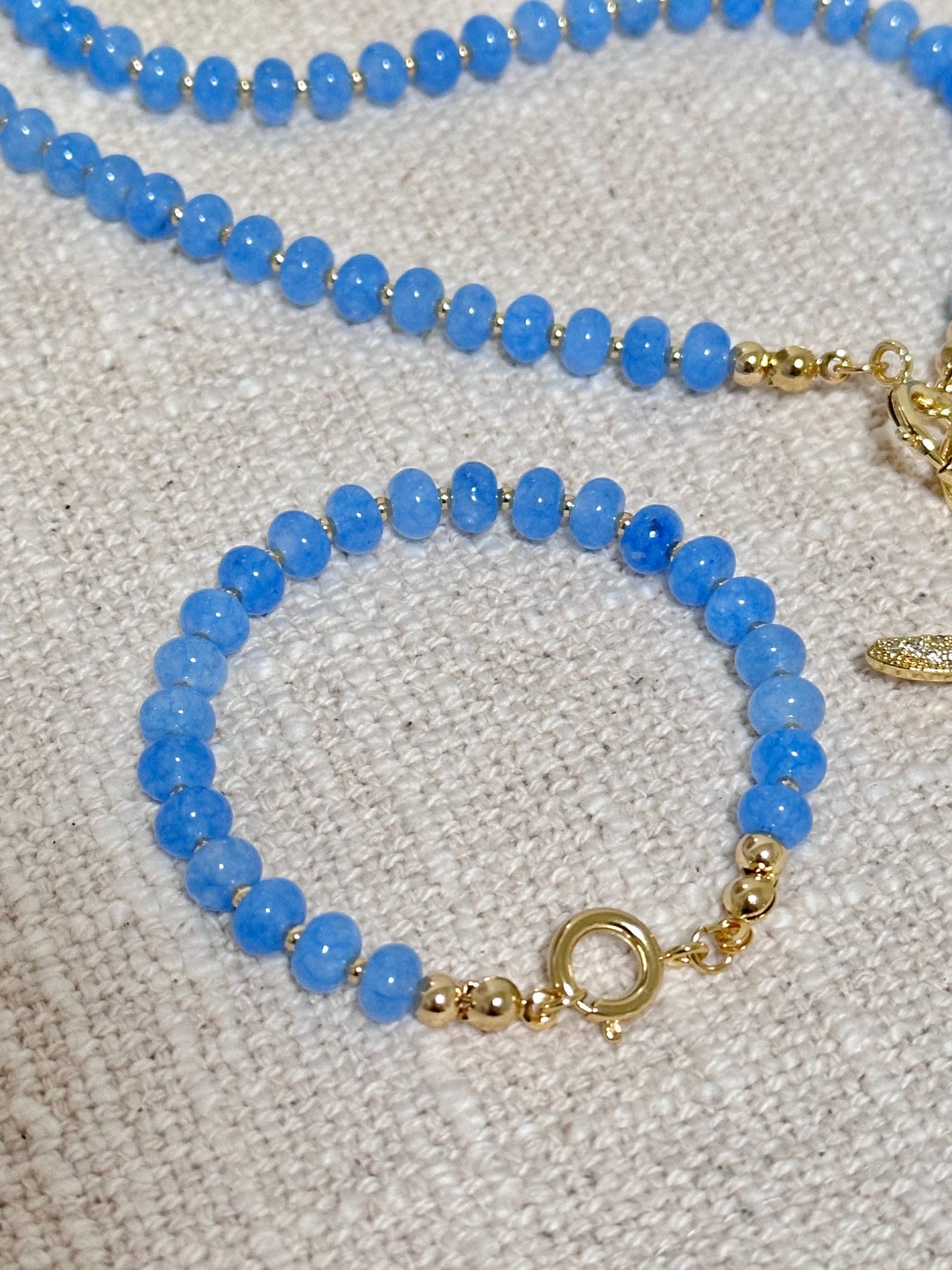 Ocean Blue Beaded Necklace with Gold Starfish Charm (Must-Have)