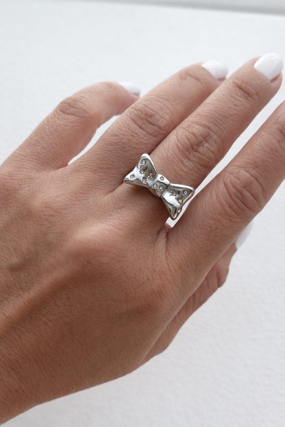 Dainty Bow CZ Ring – Minimal Everyday Sparkle
