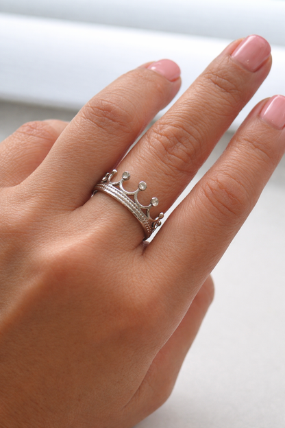Dainty Crown Gold Ring