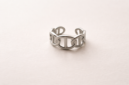Modern Chain Link Ring Adjustable