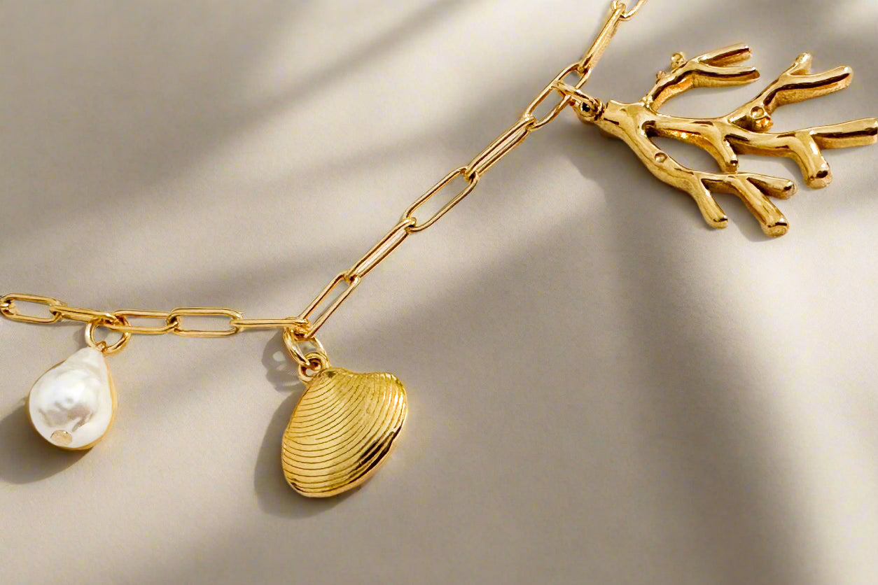 Laura Coastal Necklace