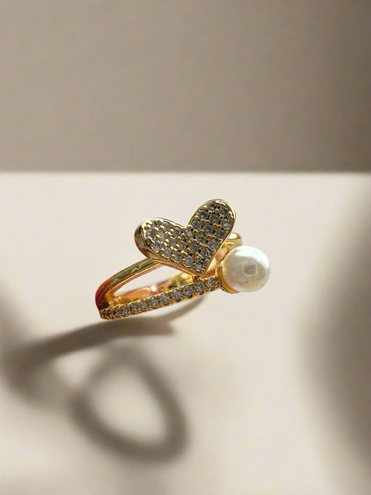 Heart & Pearl Ring